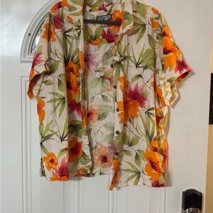 Floral Short Sleeve Button-Up LINEN Shirt